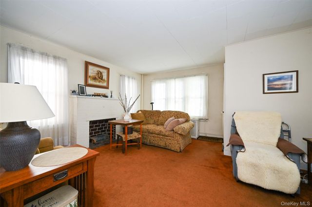171-37 Courtney Avenue, Flushing, NY 11358