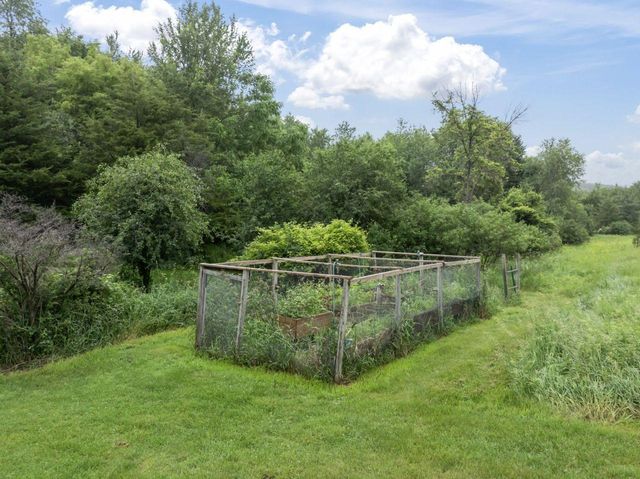 1057 Ridge Crest Lane NW, Rochester, MN 55901