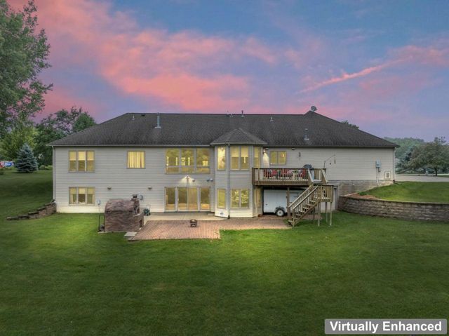 1057 Ridge Crest Lane NW, Rochester, MN 55901