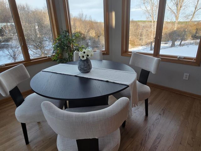 1057 Ridge Crest Lane NW, Rochester, MN 55901