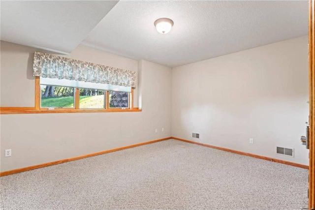 1057 Ridge Crest Lane NW, Rochester, MN 55901