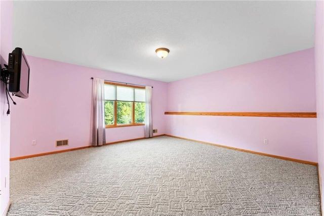 1057 Ridge Crest Lane NW, Rochester, MN 55901