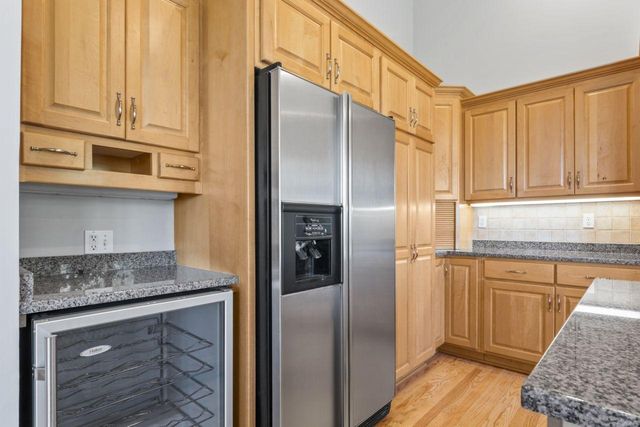 1057 Ridge Crest Lane NW, Rochester, MN 55901