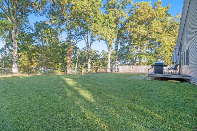 7811 N 39th Street, Augusta, MI 49012