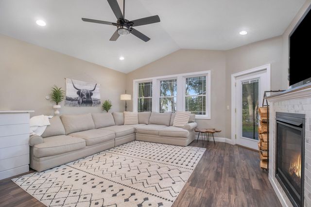 7811 N 39th Street, Augusta, MI 49012