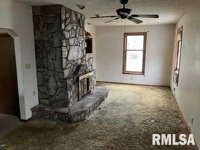 915 N MADISON Street, Marion, IL 62959