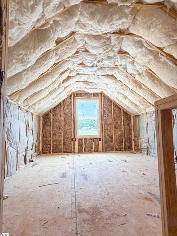 17994 Hwy 101 S, Gray Court, SC 29645