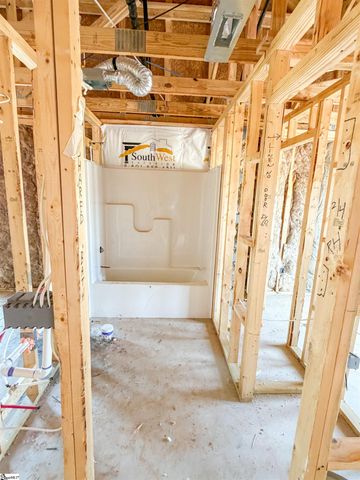 17994 Hwy 101 S, Gray Court, SC 29645