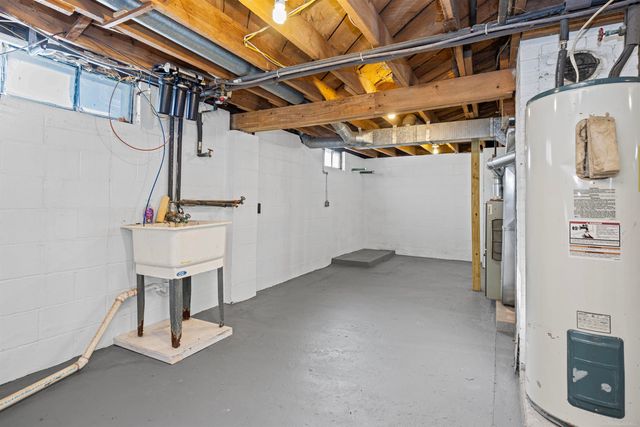 1376 Lathrop Road, Berlin Twp, MI 48002