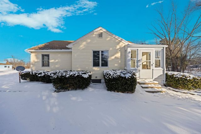 1376 Lathrop Road, Berlin Twp, MI 48002