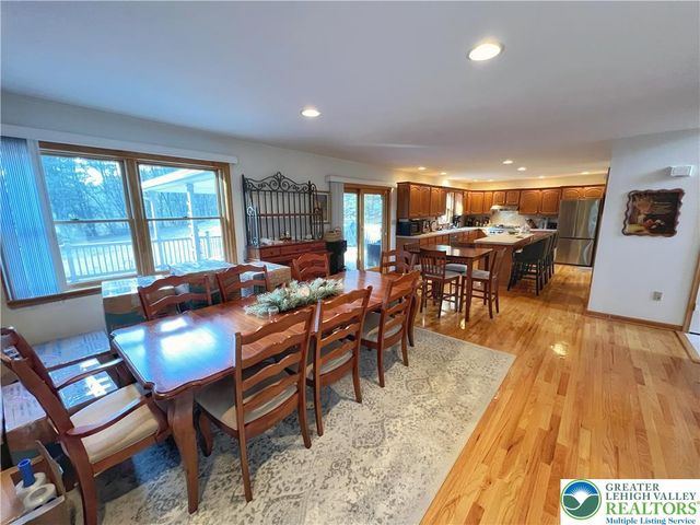 90 Halina Way, Towamensing Twp, PA 18058