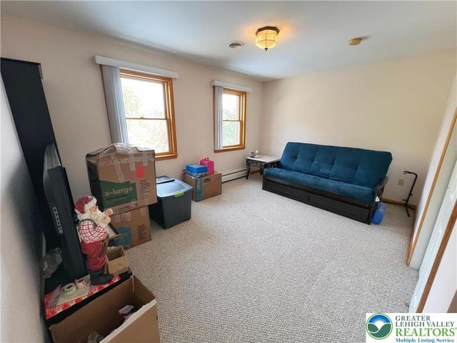 90 Halina Way, Towamensing Twp, PA 18058