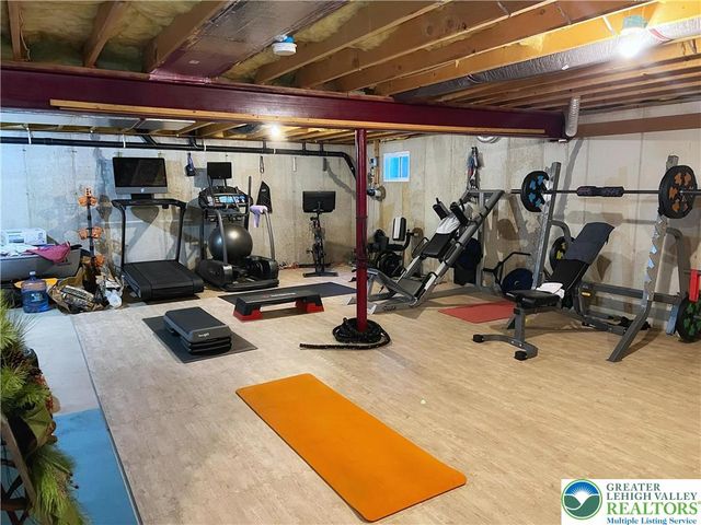 90 Halina Way, Towamensing Twp, PA 18058