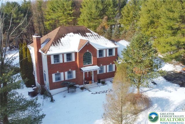 90 Halina Way, Towamensing Twp, PA 18058