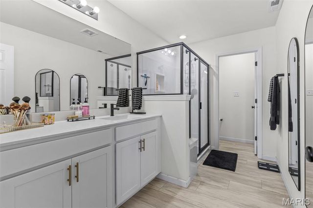 9433 Vandervoort Court, Crestwood, MO 63126
