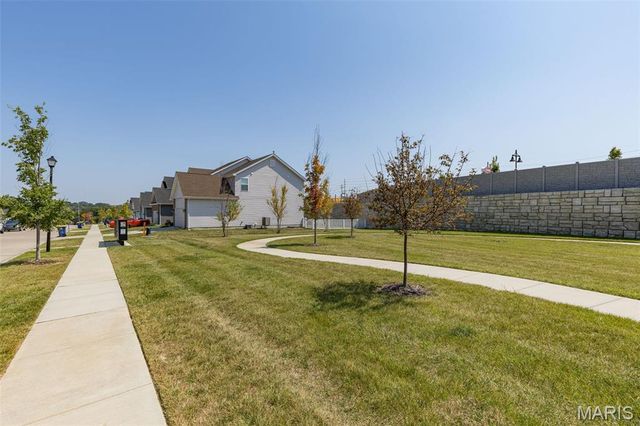 9433 Vandervoort Court, Crestwood, MO 63126