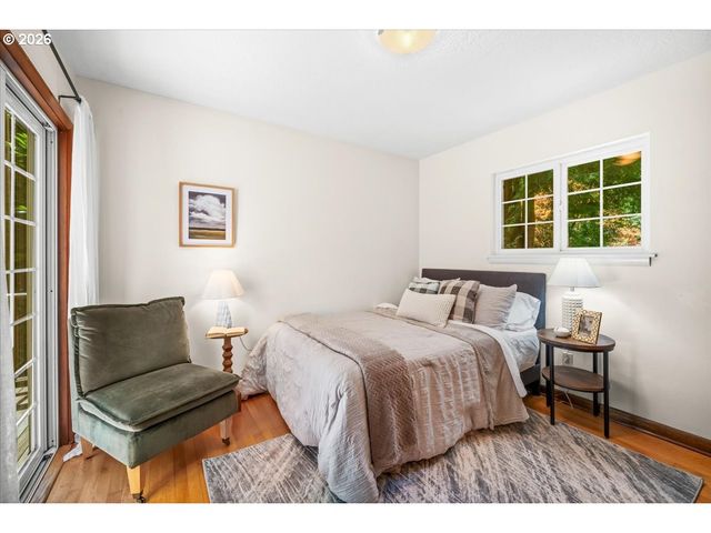 10332 Sw LANCASTER Rd, Portland, OR 97219