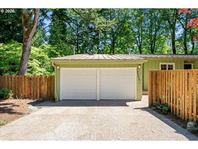 10332 Sw LANCASTER Rd, Portland, OR 97219