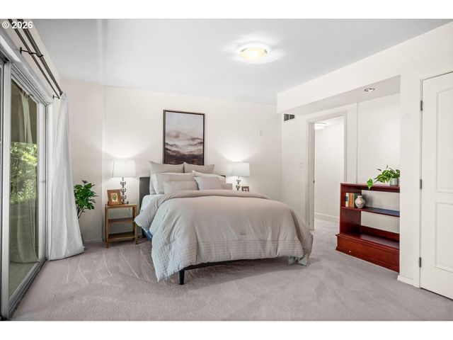 10332 Sw LANCASTER Rd, Portland, OR 97219