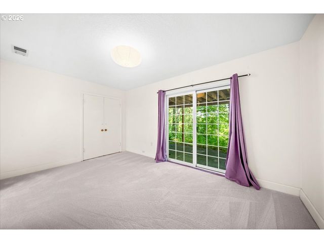 10332 Sw LANCASTER Rd, Portland, OR 97219