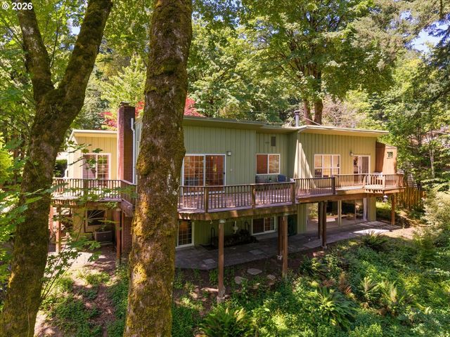 10332 Sw LANCASTER Rd, Portland, OR 97219
