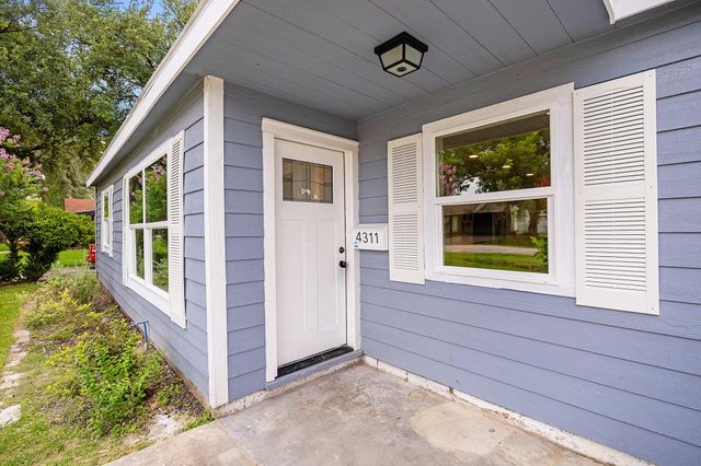4311 Busiek Street, Houston, TX 77022