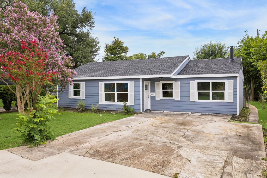 4311 Busiek Street, Houston, TX 77022