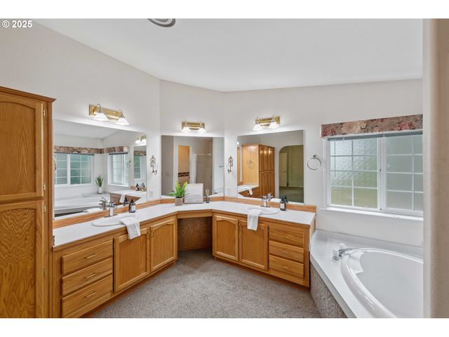 54303 BEACH LOOP Rd, Bandon, OR 97411
