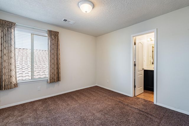 510 Palo Alto Drive NE, Rio Rancho, NM 87124