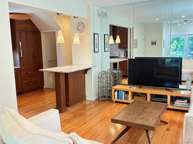 59 Sycamore Avenue, Floral Park, NY 11001