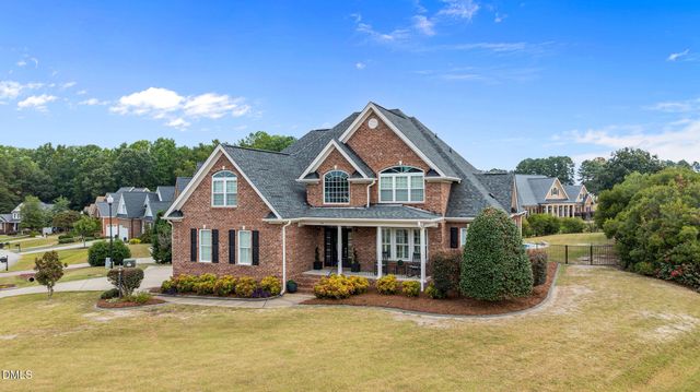 16 Tudor Way, Angier, NC 27501