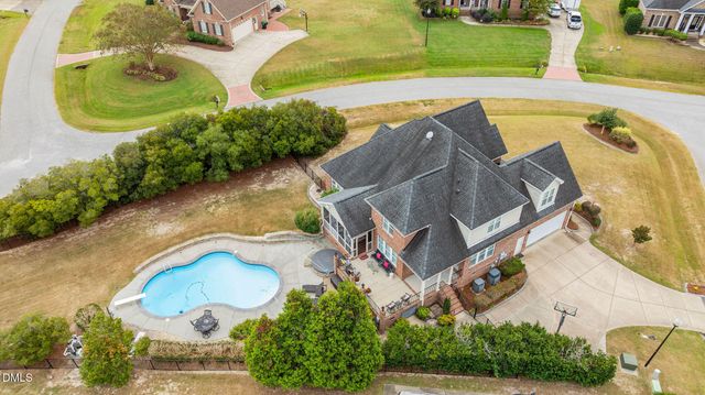 16 Tudor Way, Angier, NC 27501