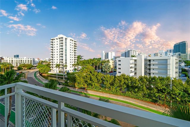 1701 Sunset Harbour Dr L501, Miami Beach, FL 33139