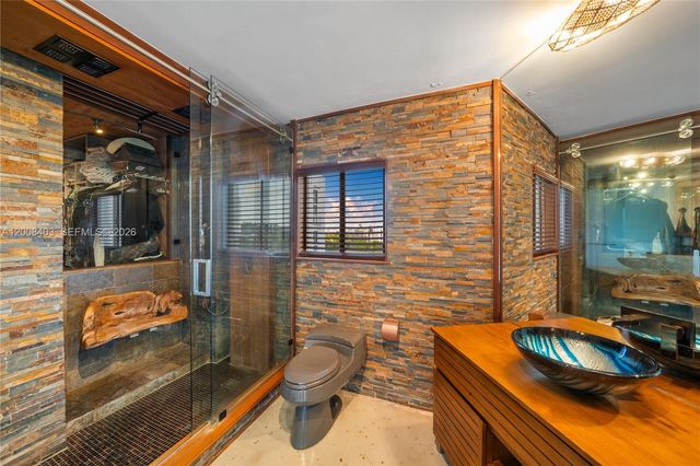 1701 Sunset Harbour Dr L501, Miami Beach, FL 33139