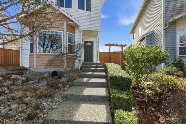 17607 111th Street Ct E, Bonney Lake, WA 98391