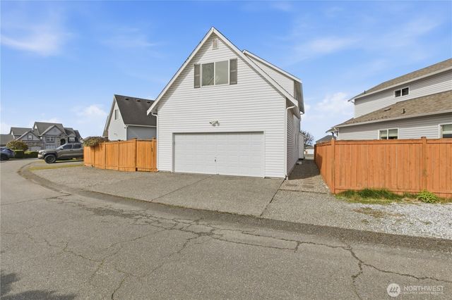 17607 111th Street Ct E, Bonney Lake, WA 98391