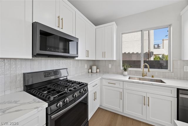 4652 Yellow Harbor Street, Las Vegas, NV 89129