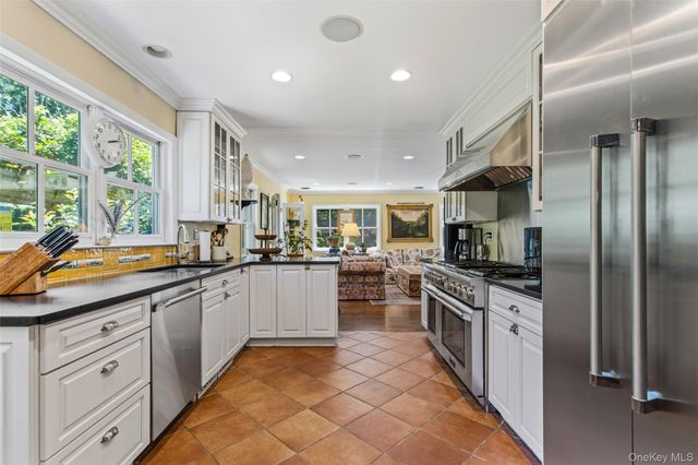 242 Croton Lake Road, Katonah, NY 10536