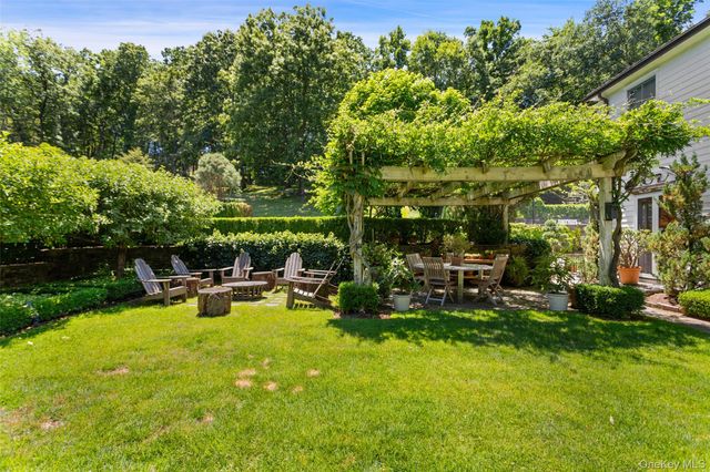 242 Croton Lake Road, Katonah, NY 10536