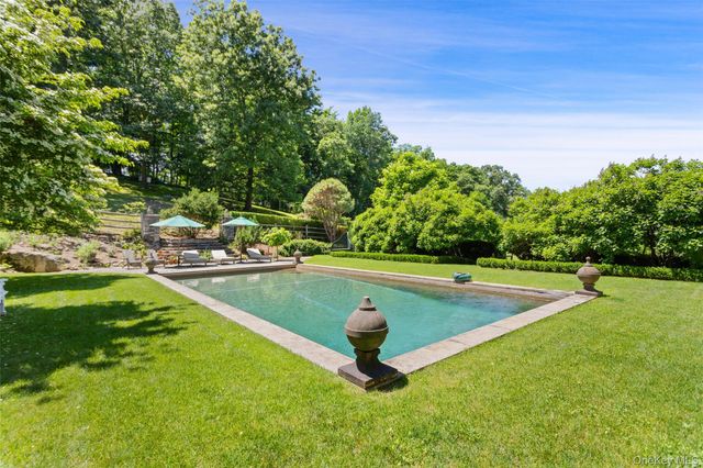242 Croton Lake Road, Katonah, NY 10536