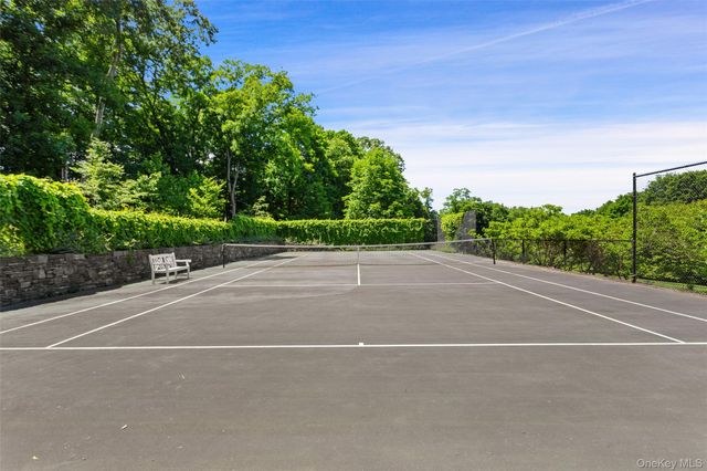 242 Croton Lake Road, Katonah, NY 10536