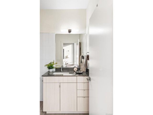 1304 N Emerson St, Denver, CO 80218