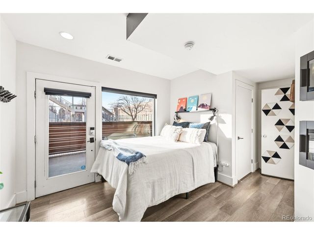 1304 N Emerson St, Denver, CO 80218