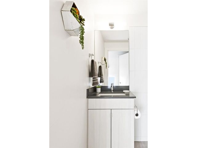 1304 N Emerson St, Denver, CO 80218