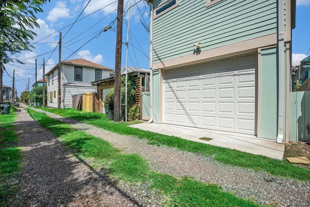 811 Church Street, Galveston, TX 77550