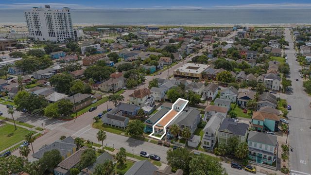 811 Church Street, Galveston, TX 77550