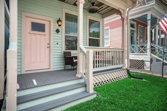 811 Church Street, Galveston, TX 77550