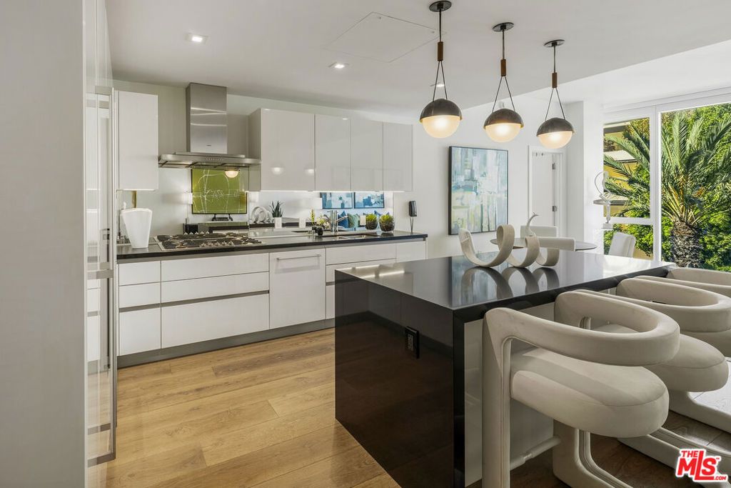 9000 W 3rd Street 304, Los Angeles, CA 90048 — photo 2