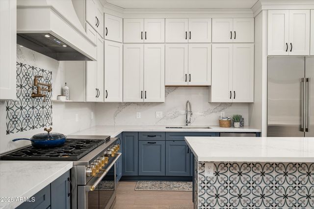 3449 E LIONS Street, Phoenix, AZ 85018