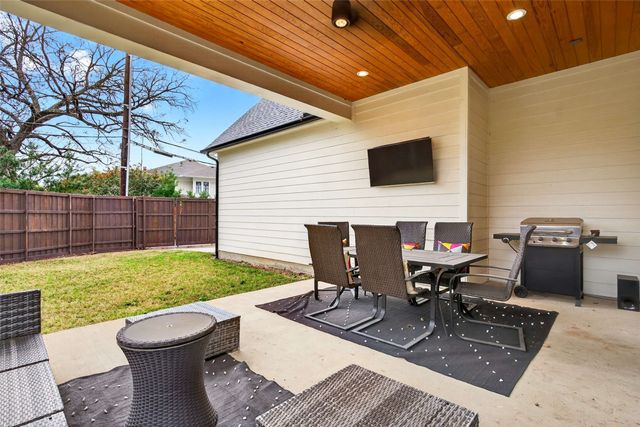 5940 Bryan Parkway, Dallas, TX 75206